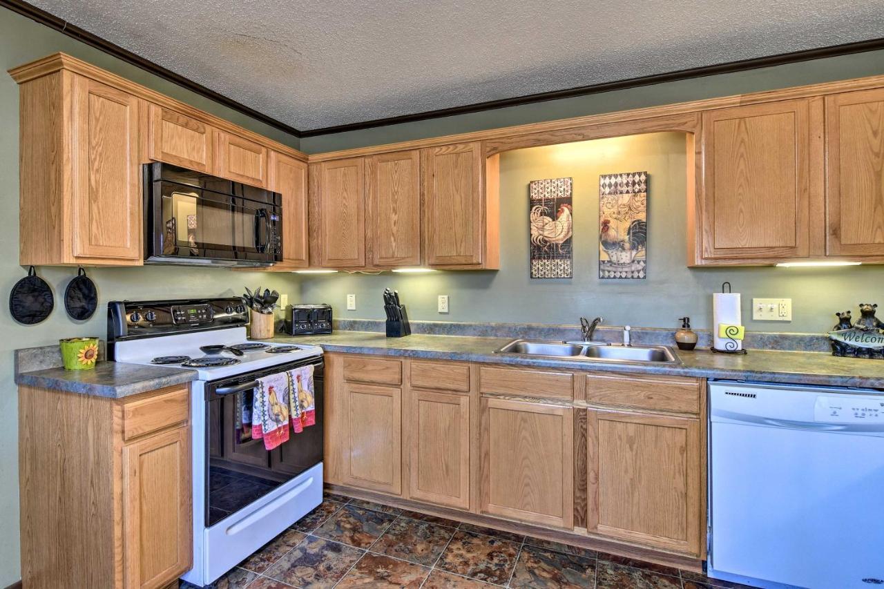 Natures Retreat With Hot Tub 7 Mi To Bryson City Whittier Exterior foto